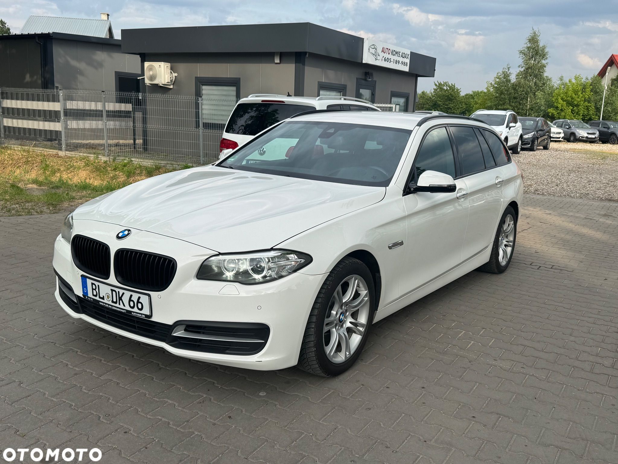 BMW Seria 5 525d xDrive Touring - 1