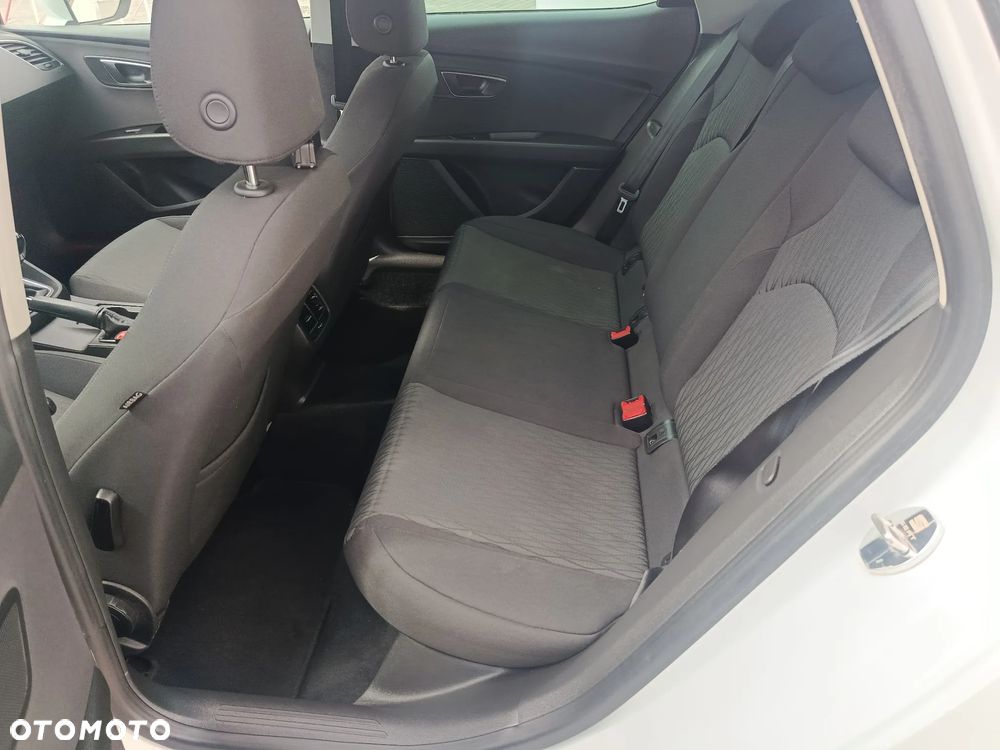 Seat Leon 2.0 TDI DPF Style - 22