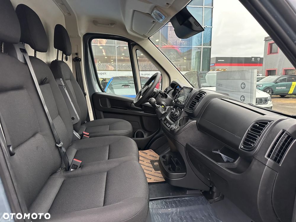 Fiat Ducato Furgon L2H1 Szary Lanzarote - 13