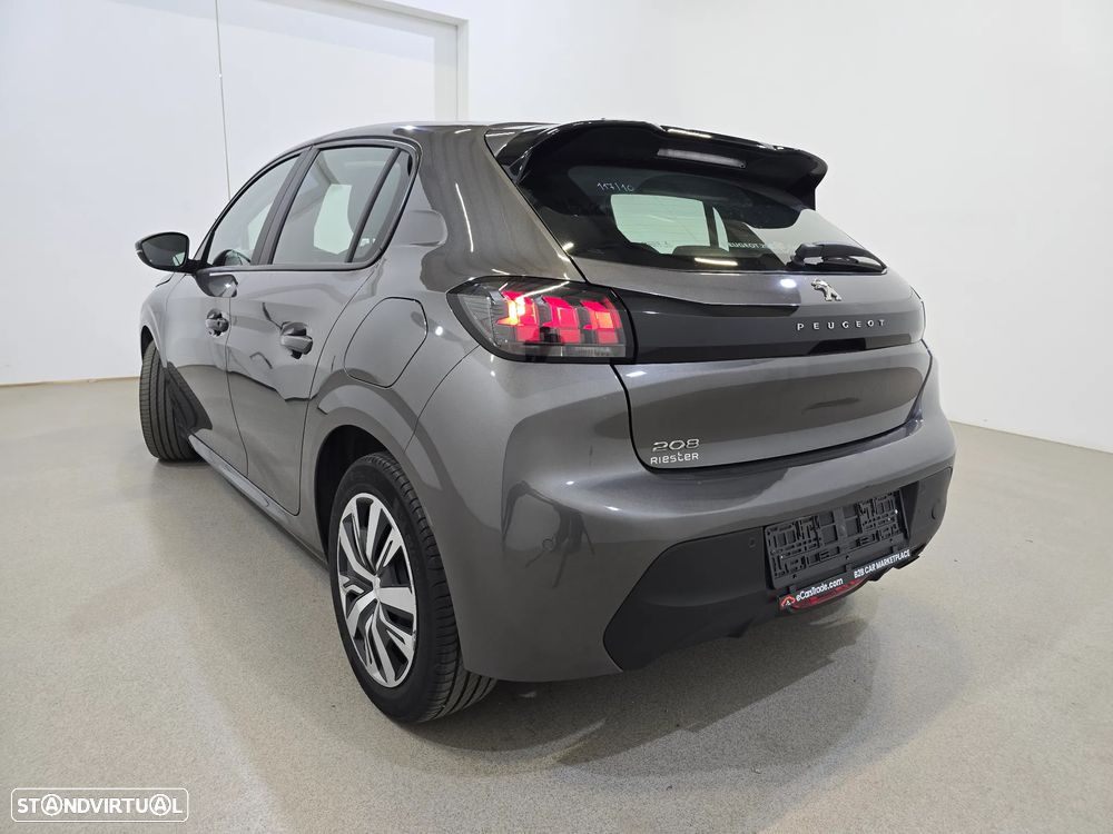 Peugeot 208 1.2 PureTech Allure EAT8 - 4