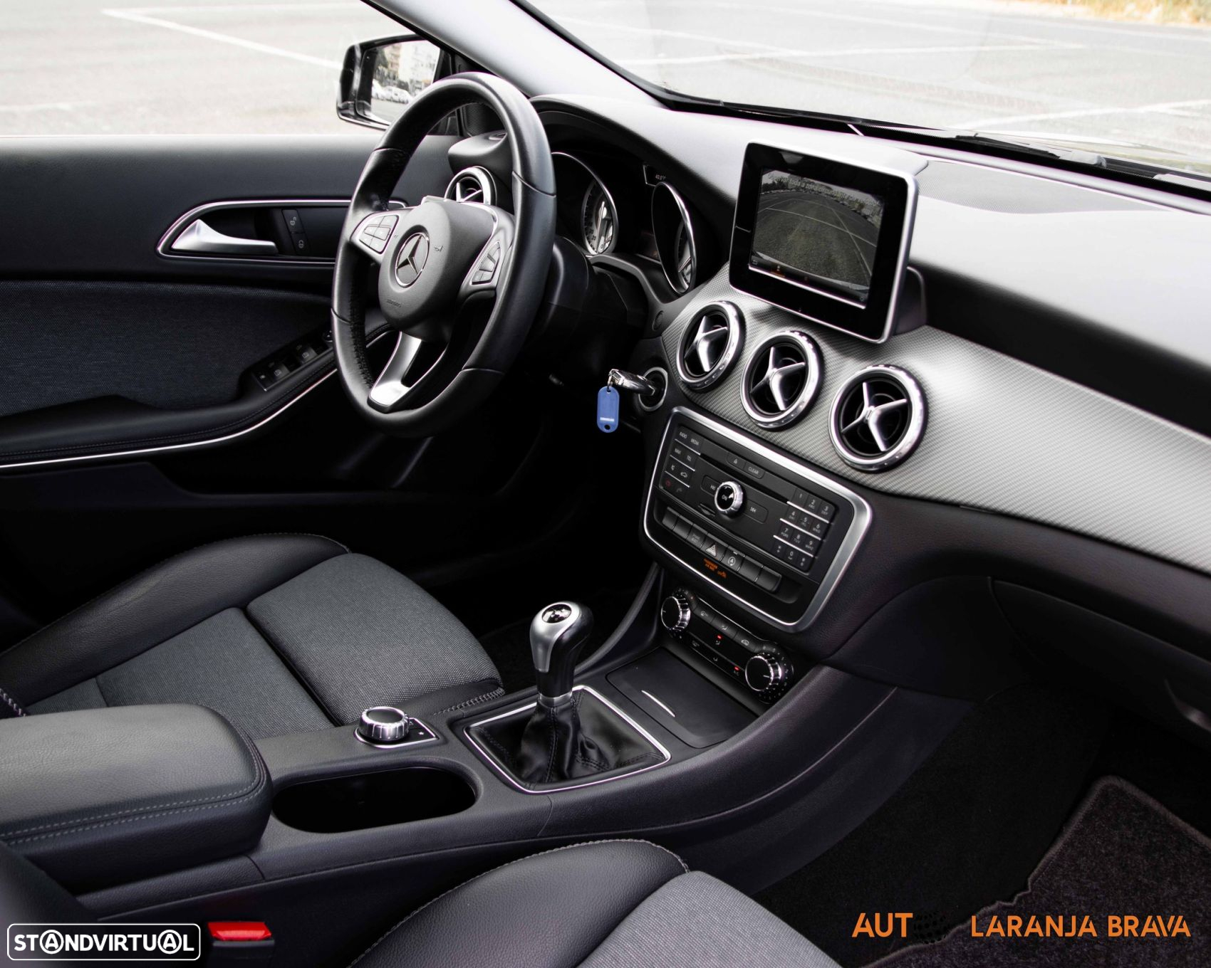Mercedes-Benz GLA 180 d - 8