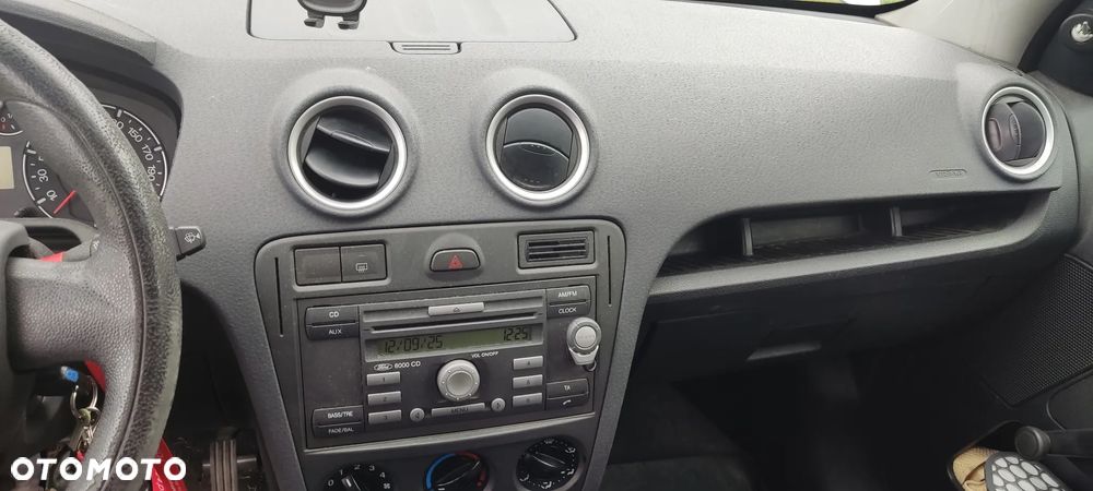 Ford Fusion 1.4 Silver X - 11