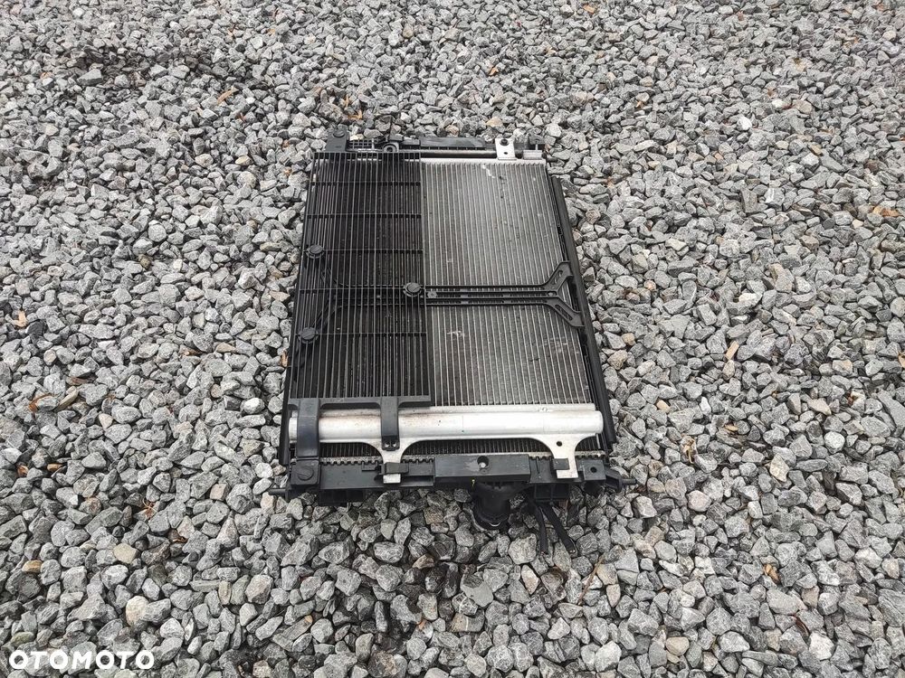 KOMPLET CHŁODNIC WENTYLATOR CITROEN C4 PICASSO II 1.6 E-HDI 2013-2016 - 3