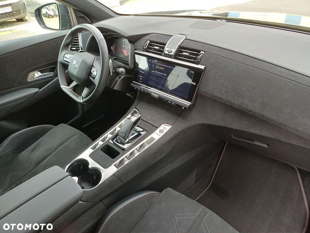 DS Automobiles DS 7 Crossback - 13
