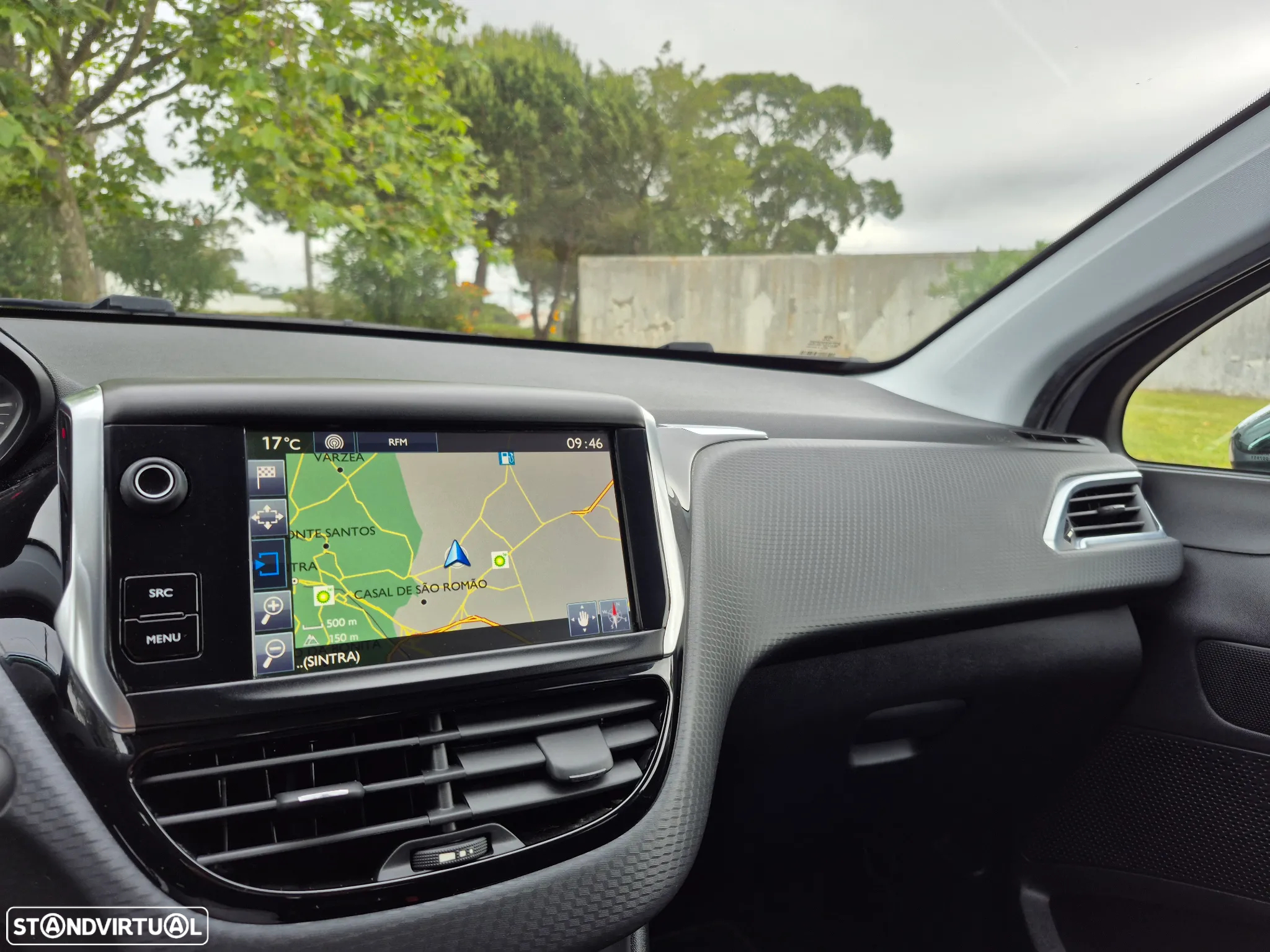 Peugeot 2008 1.2 PureTech Style - 17