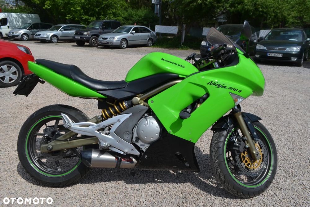 Kawasaki ER - 1