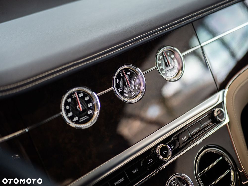 Bentley Continental GT - 16