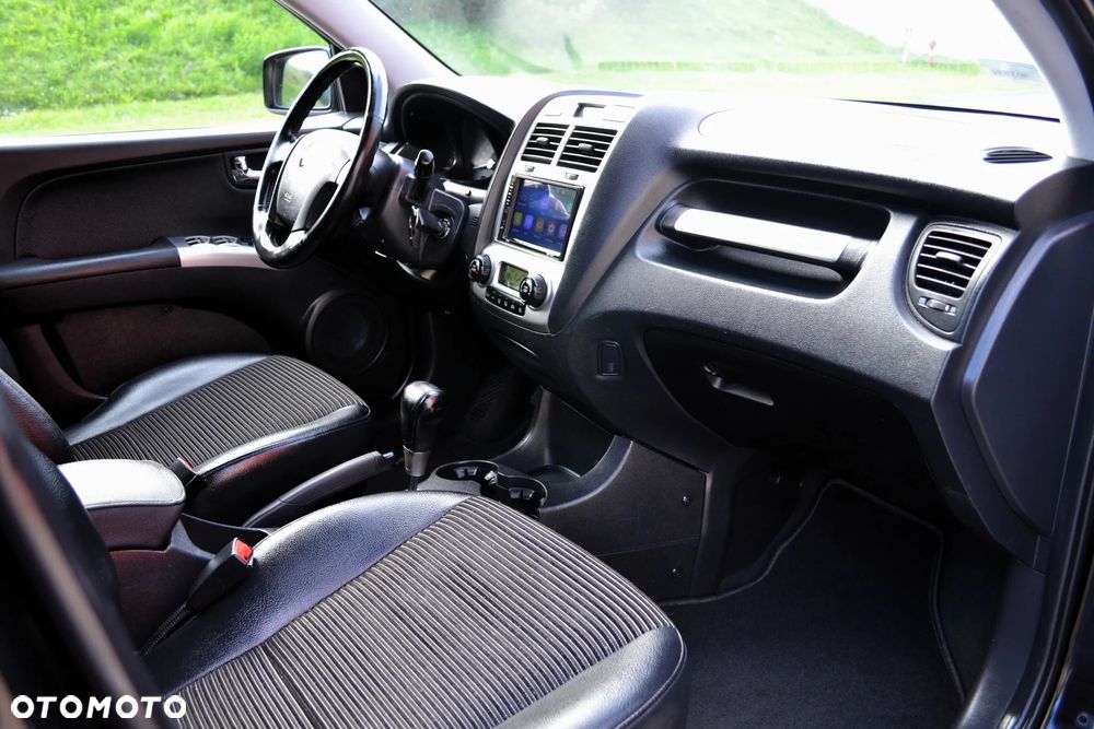 Kia Sportage 2.0 CRDi Freedom - 10