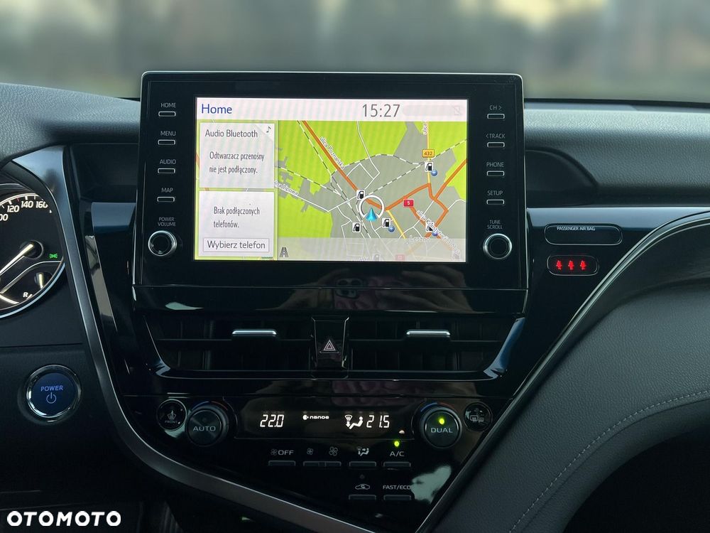 Toyota Camry 2.5 Hybrid Executive CVT - 22