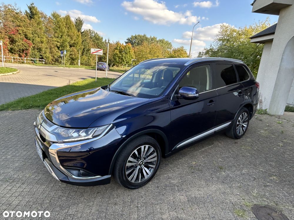 Mitsubishi Outlander 2.0 Intense + Navi 4WD CVT - 1