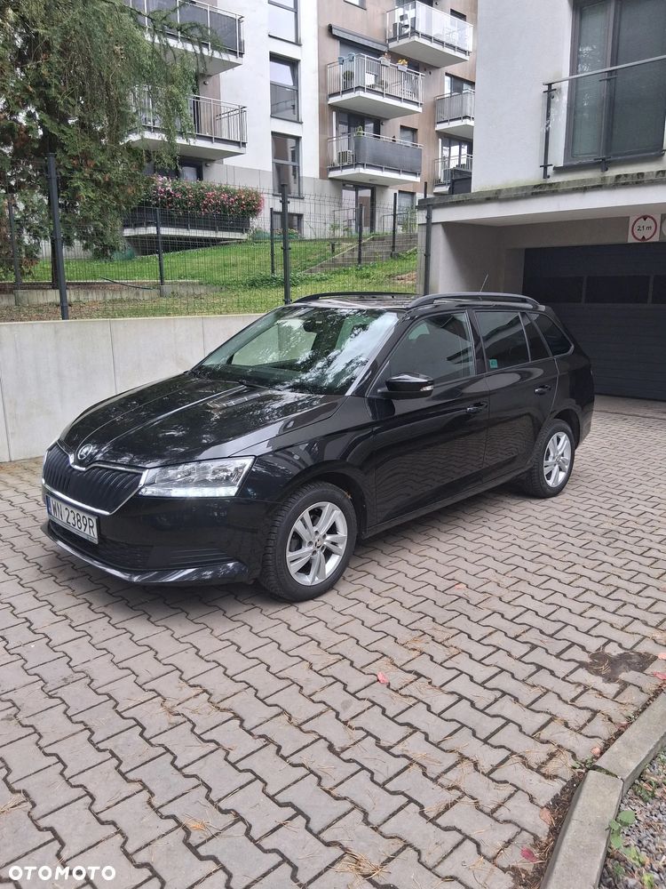 Skoda Fabia 1.0 TSI Ambition Plus - 2