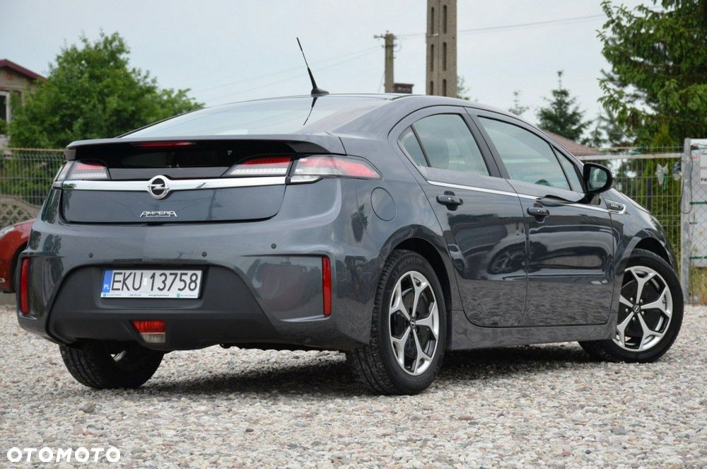 Opel Ampera - 17