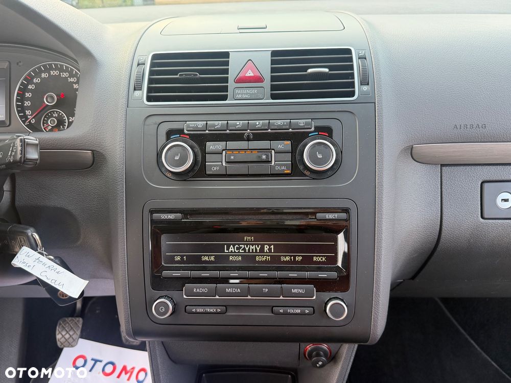 Volkswagen Touran 2.0 TDI DPF MATCH - 31