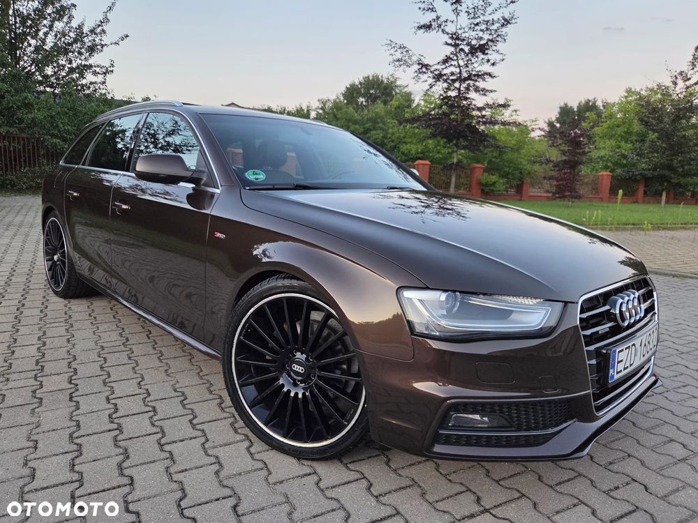 Audi A4 Avant 2.0 TDI DPF clean diesel quattro S tronic S line Sportpaket - 17