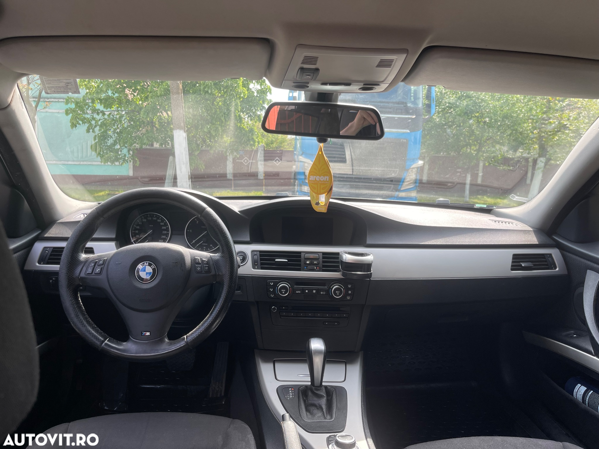 BMW Seria 3 320d DPF Aut. - 9