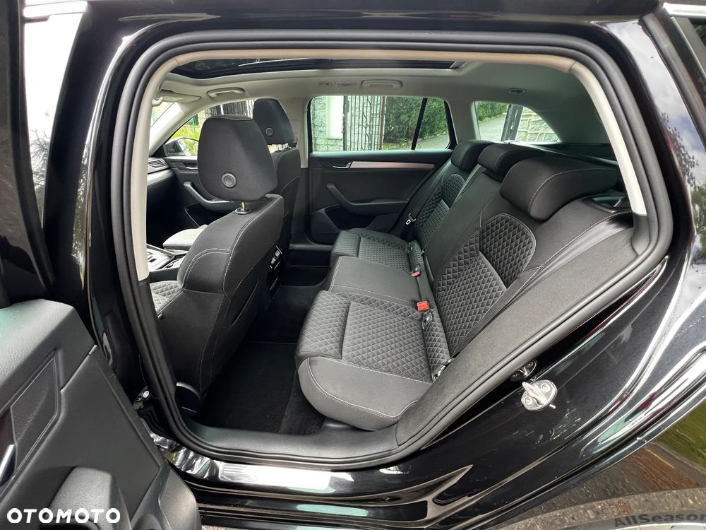 Skoda Superb 2.0 TDI DSG Style - 12
