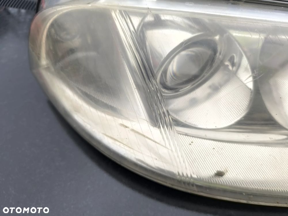 lampa prawy przód VW passat B5 lift - 2