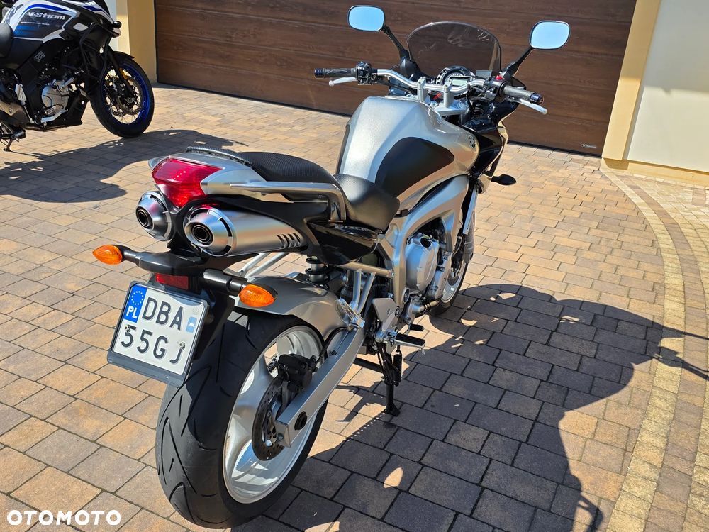 Yamaha FZ6 - 7