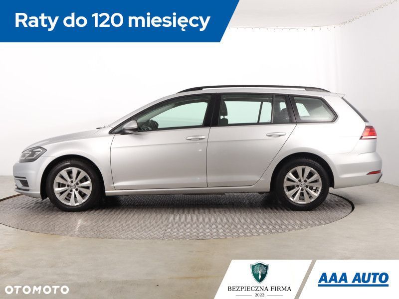 Volkswagen Golf - 3