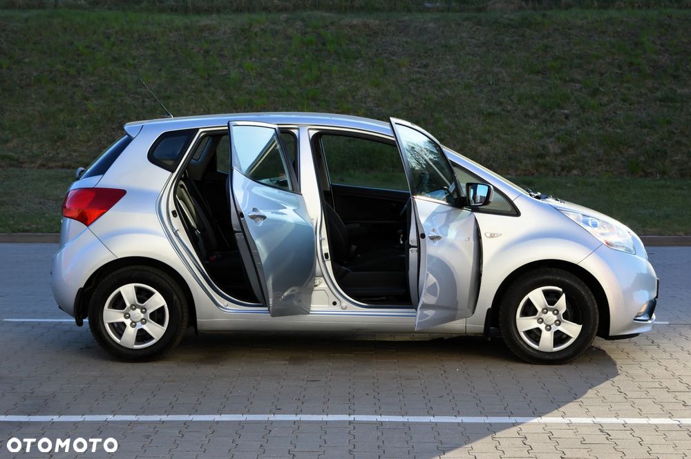 Kia Venga 1.4 CRDi L - 26
