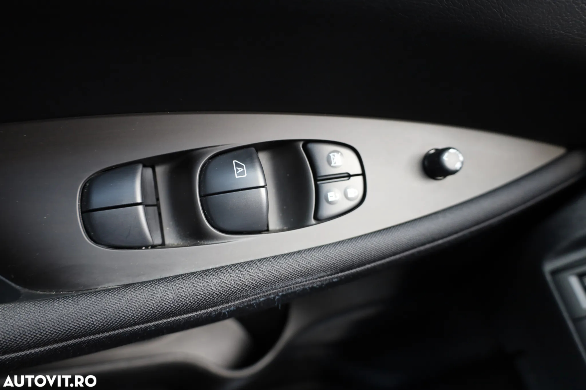 Nissan LEAF - 15
