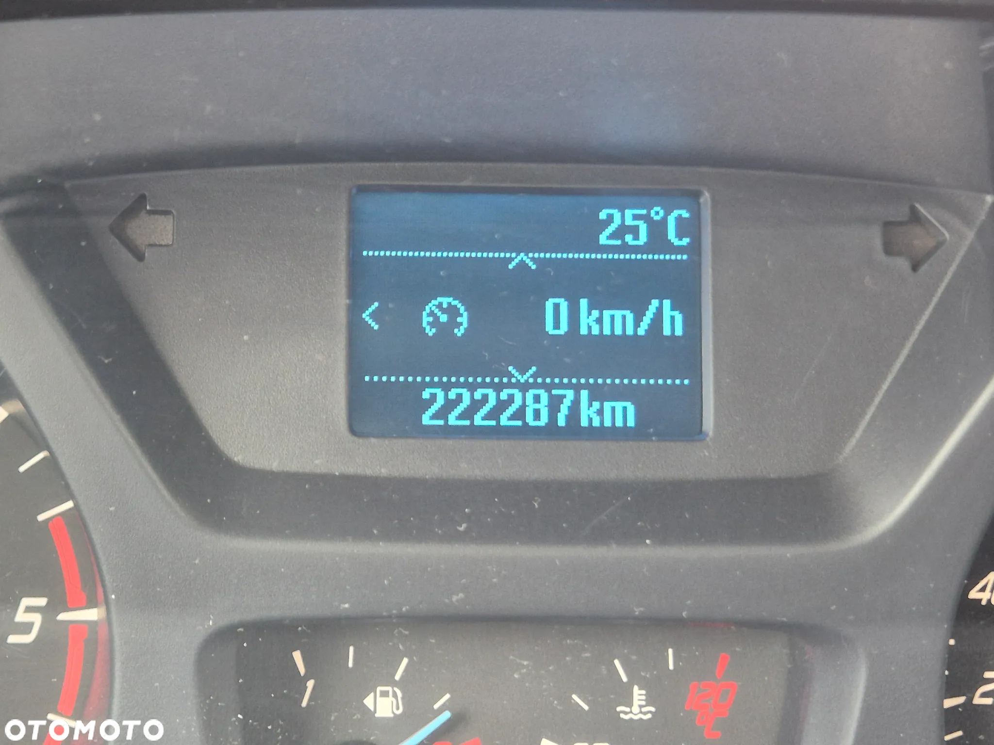 Ford Transit - 32