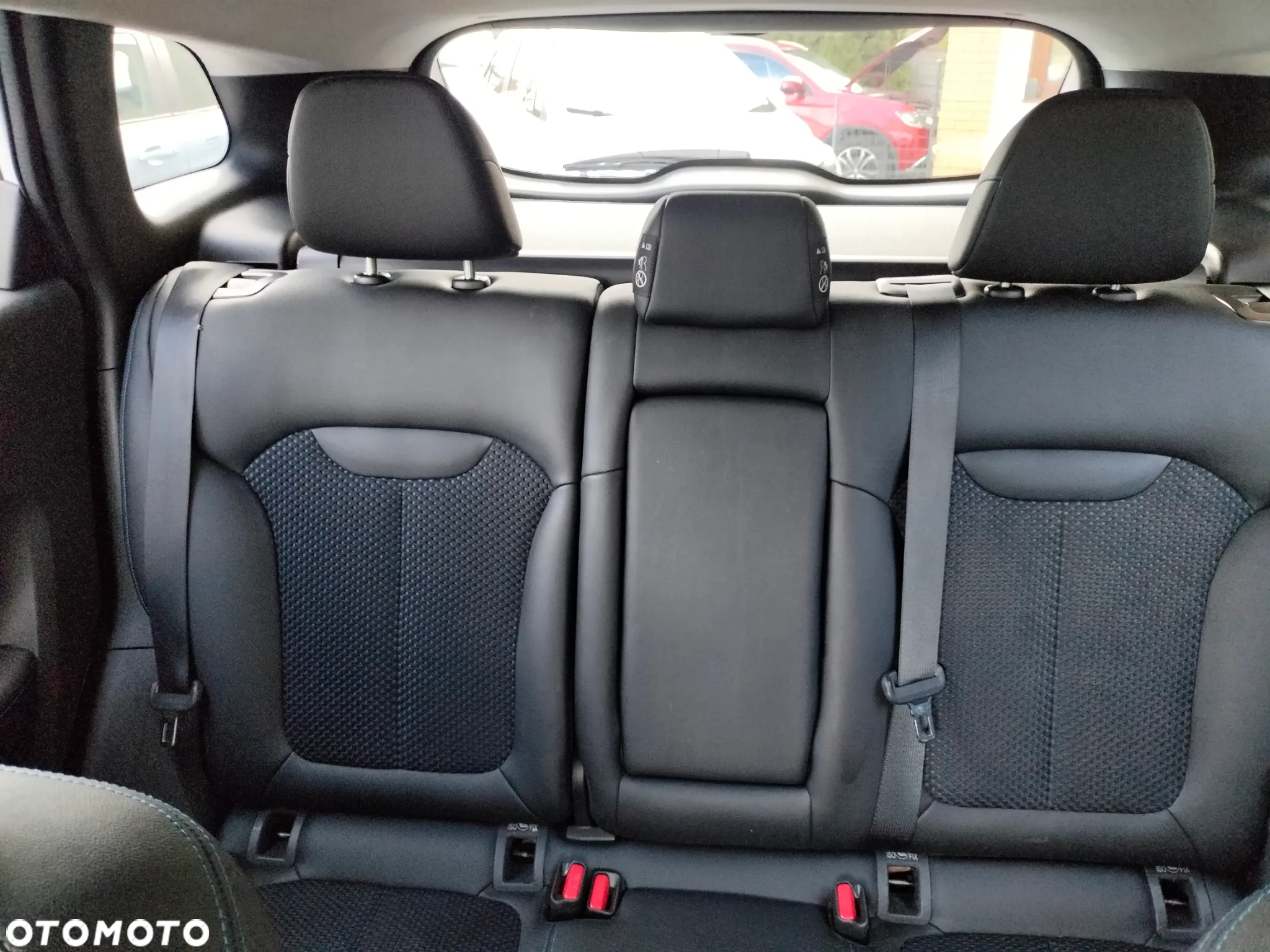 Renault Kadjar TCe 140 GPF BUSINESS EDITION - 17