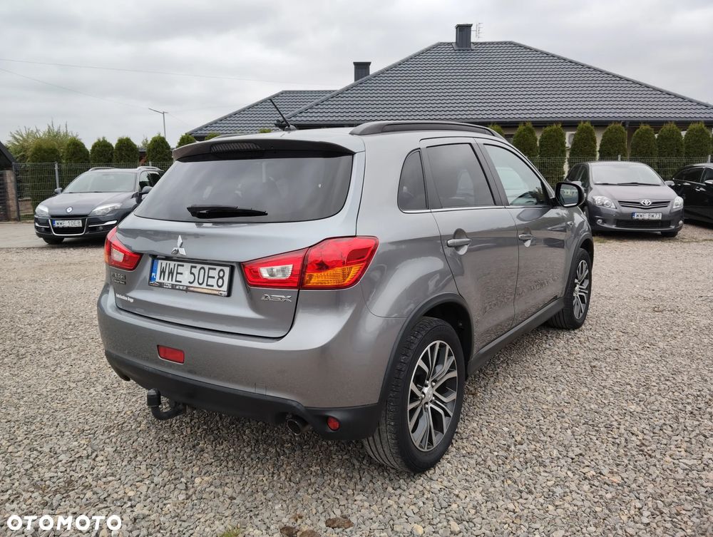 Mitsubishi ASX - 4