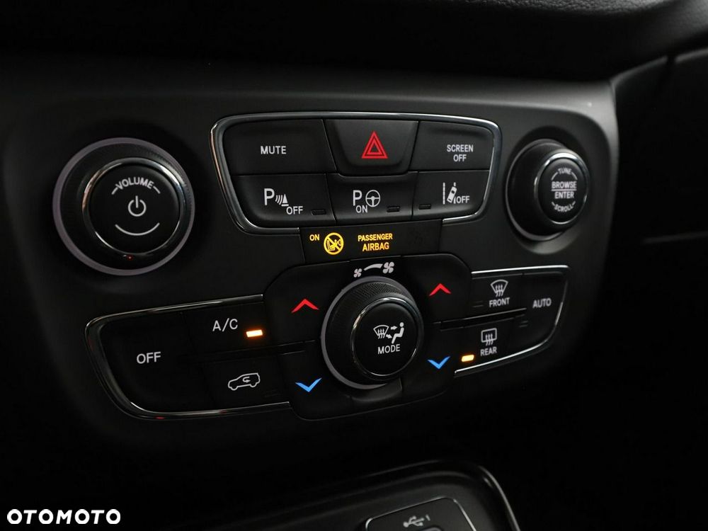 Jeep Compass 1.4 TMair Limited 4WD S&S - 30