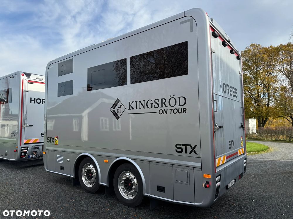 Scania Koniowóz STX S770 5-koni + Duża przyczepa, 4-konie - 10
