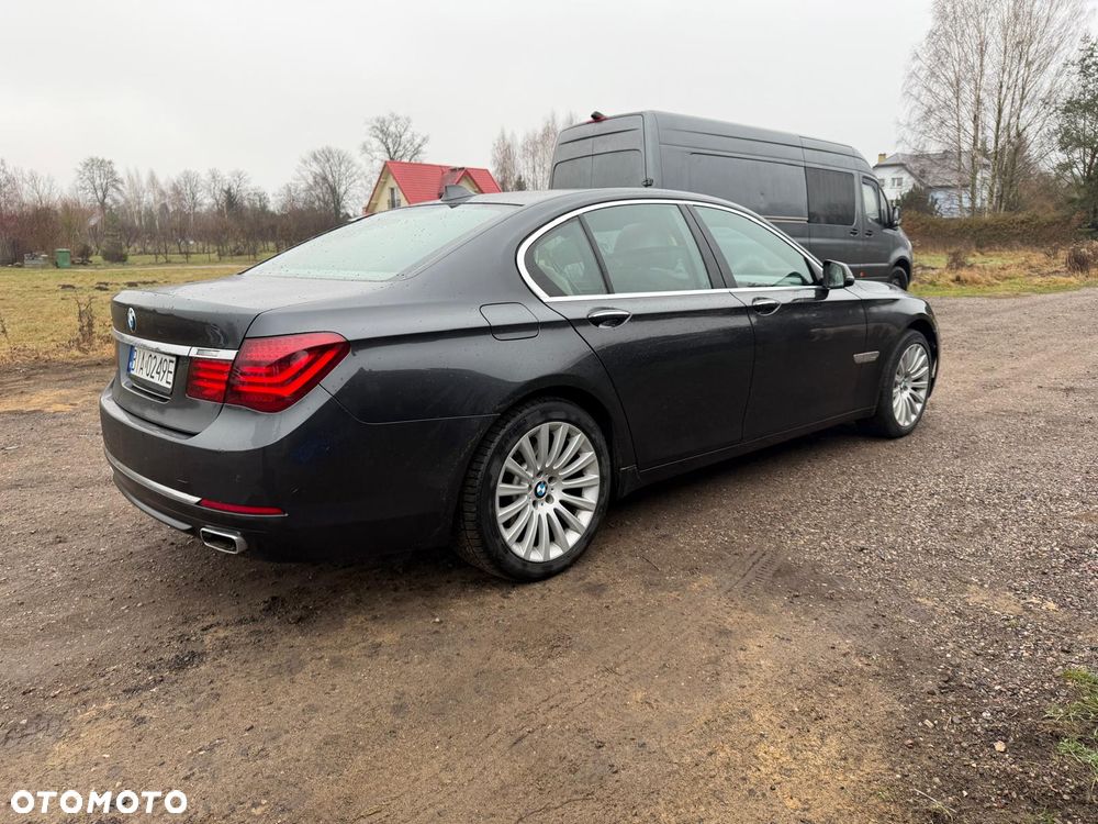 BMW Seria 7 740d xDrive Edition Exclusive - 5