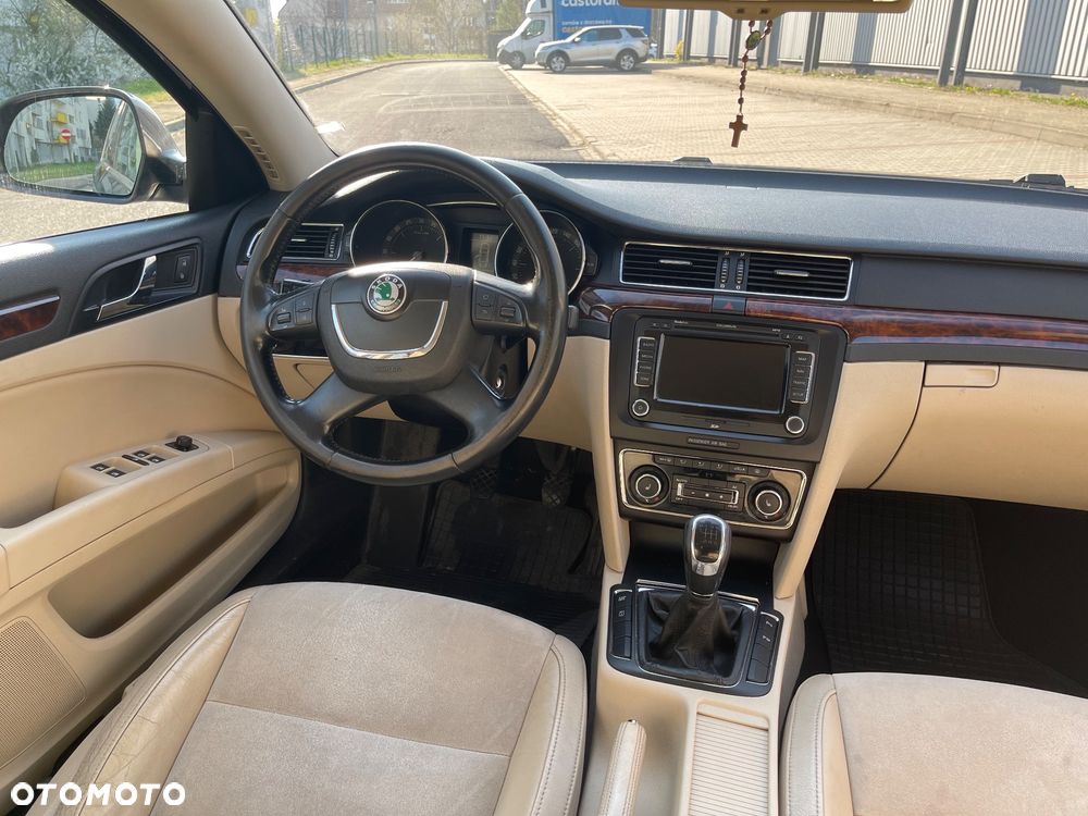 Skoda Superb 2.0 TDI Comfort - 7