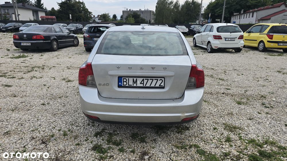 Volvo S40 1.6 Kinetic - 10