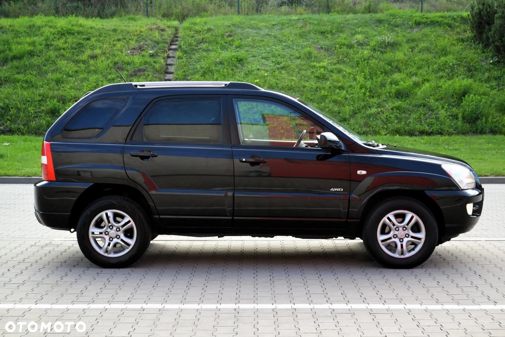 Kia Sportage 2.0 CRDi Freedom - 26