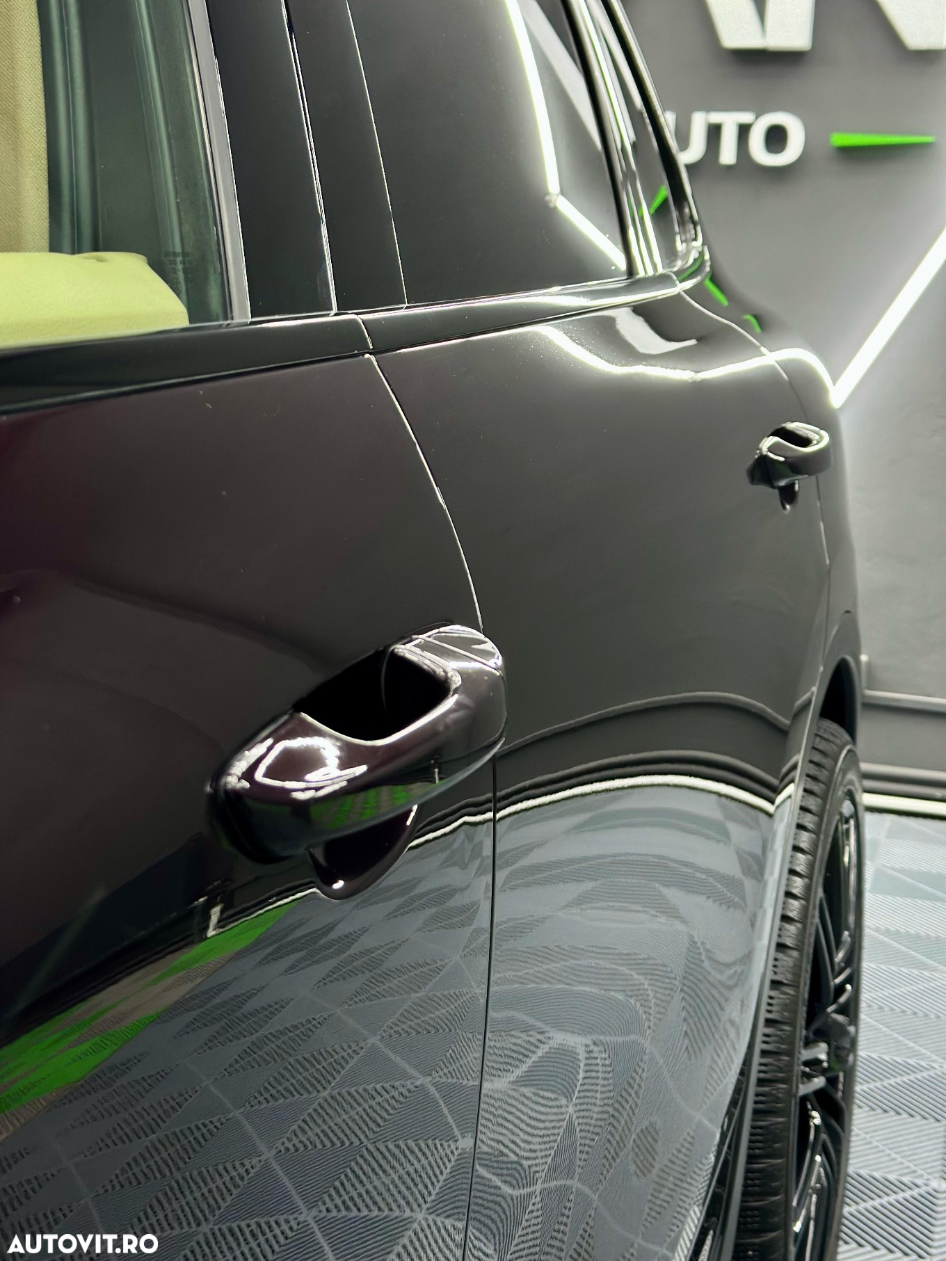 Porsche Cayenne - 6