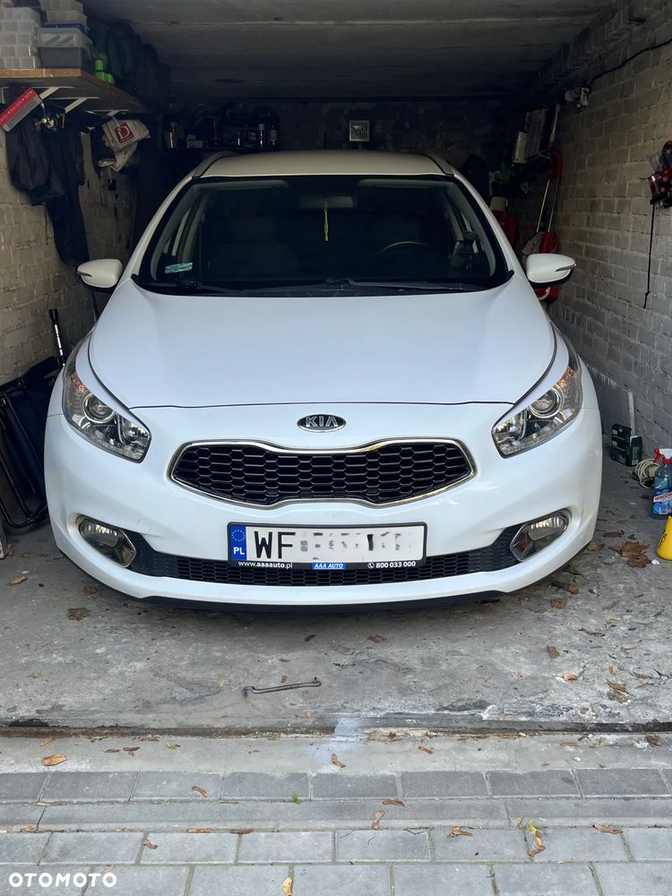 Kia Ceed - 19
