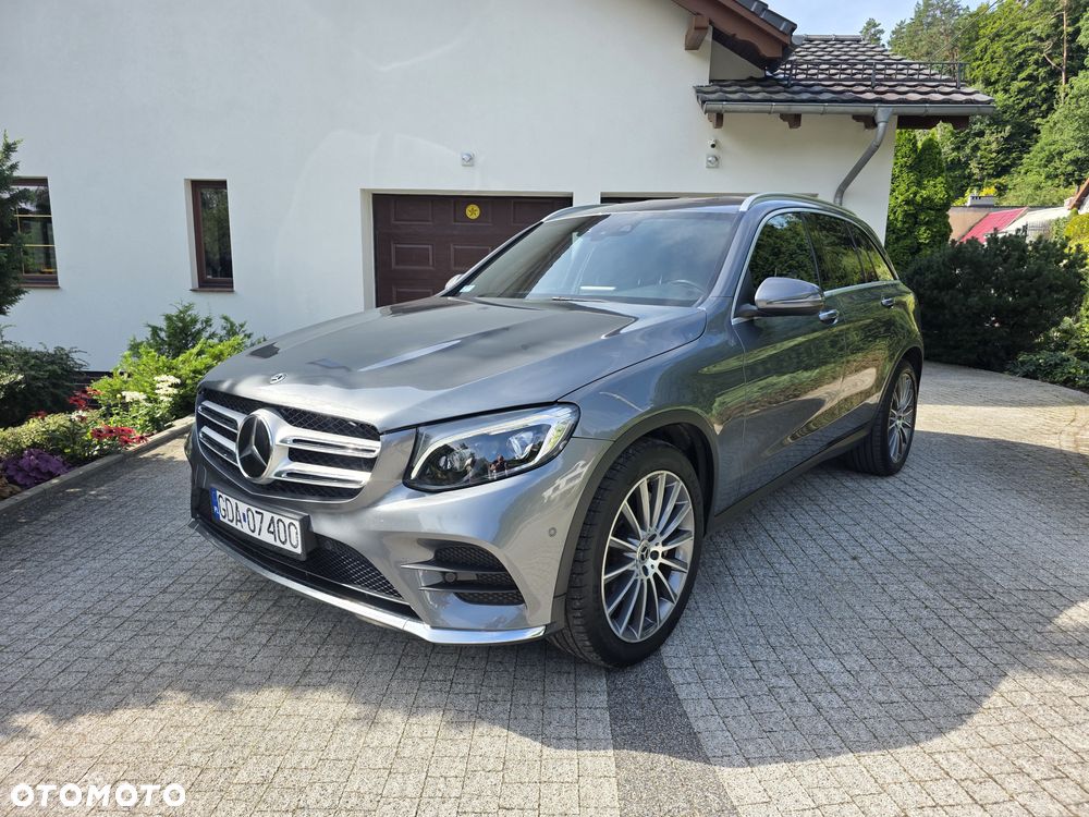 Mercedes-Benz GLC - 1