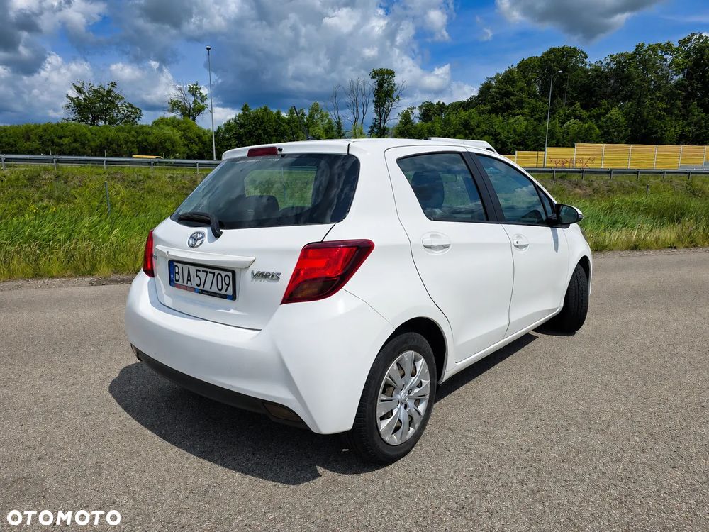 Toyota Yaris 1.4 D-4D Active - 7