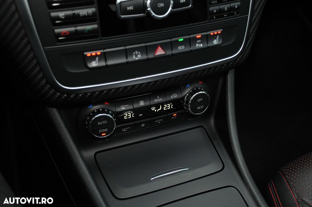 Mercedes-Benz A 250 Sport 4Matic 7G-DCT - 19