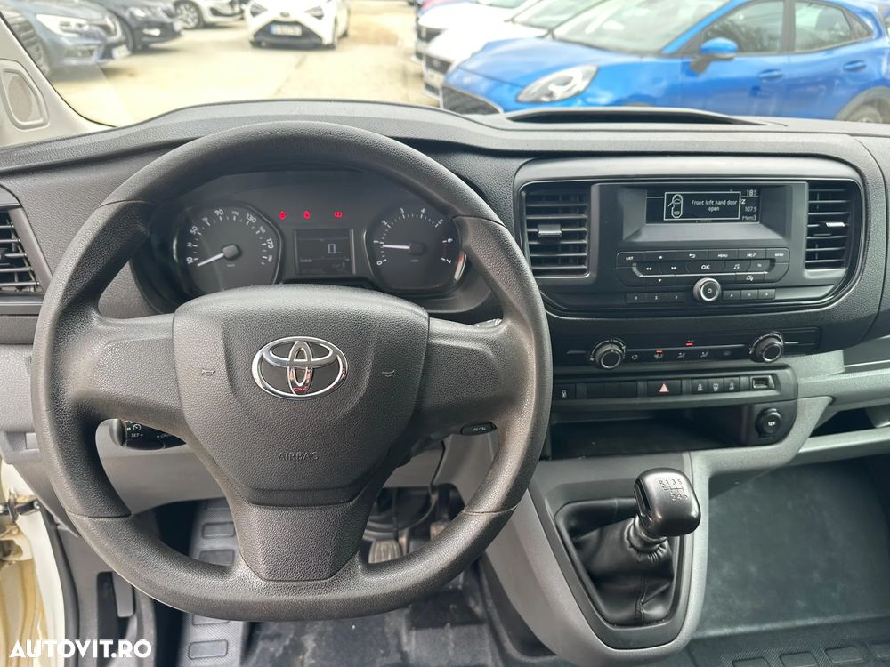 Toyota Proace 1.5 D-4D 120CP 8+1 L2H1 Base+ - 10