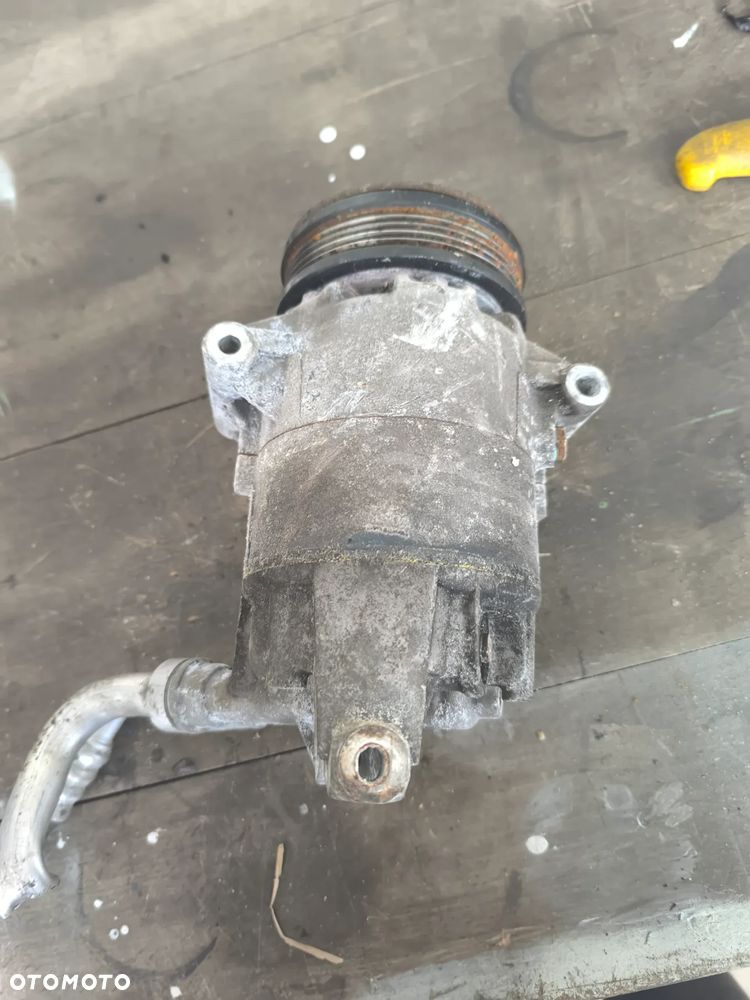 pompa kompresor klimatyzacji opel meriva A zafira B 9986181OR - 5