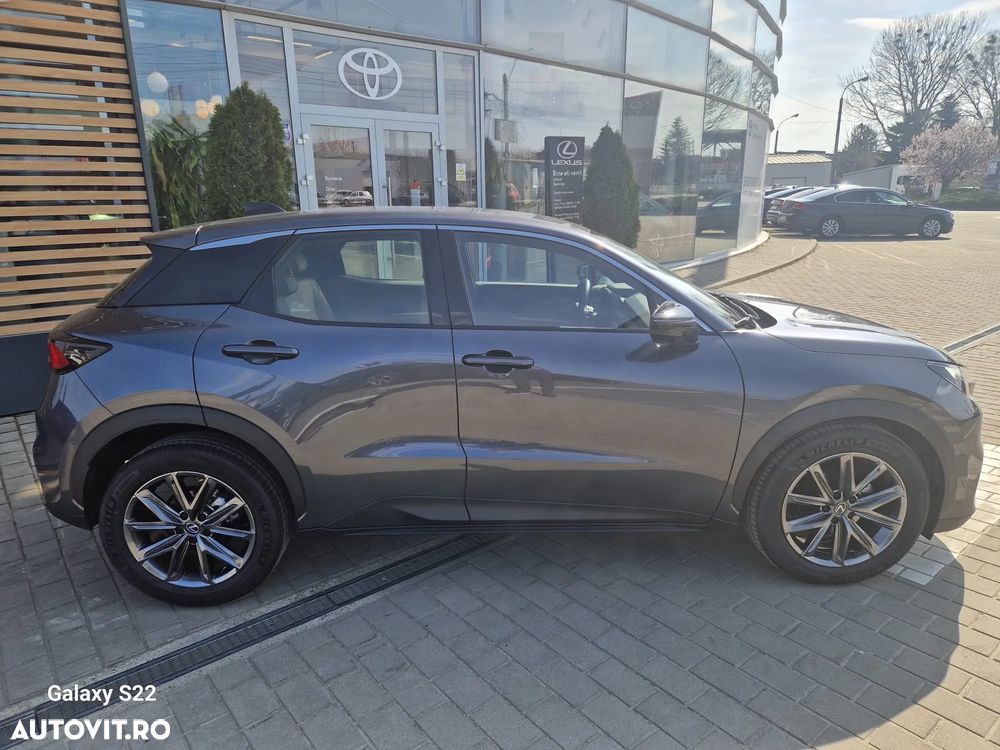 Lexus LBX 1.5 HEV 4x2 CVT Relax - 4