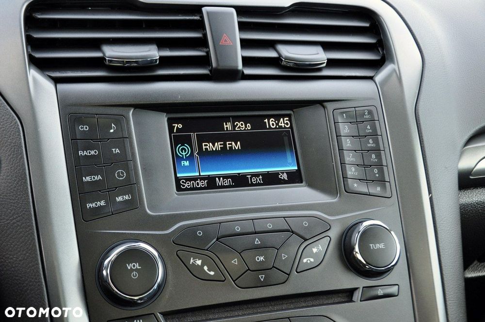 Ford Mondeo - 31