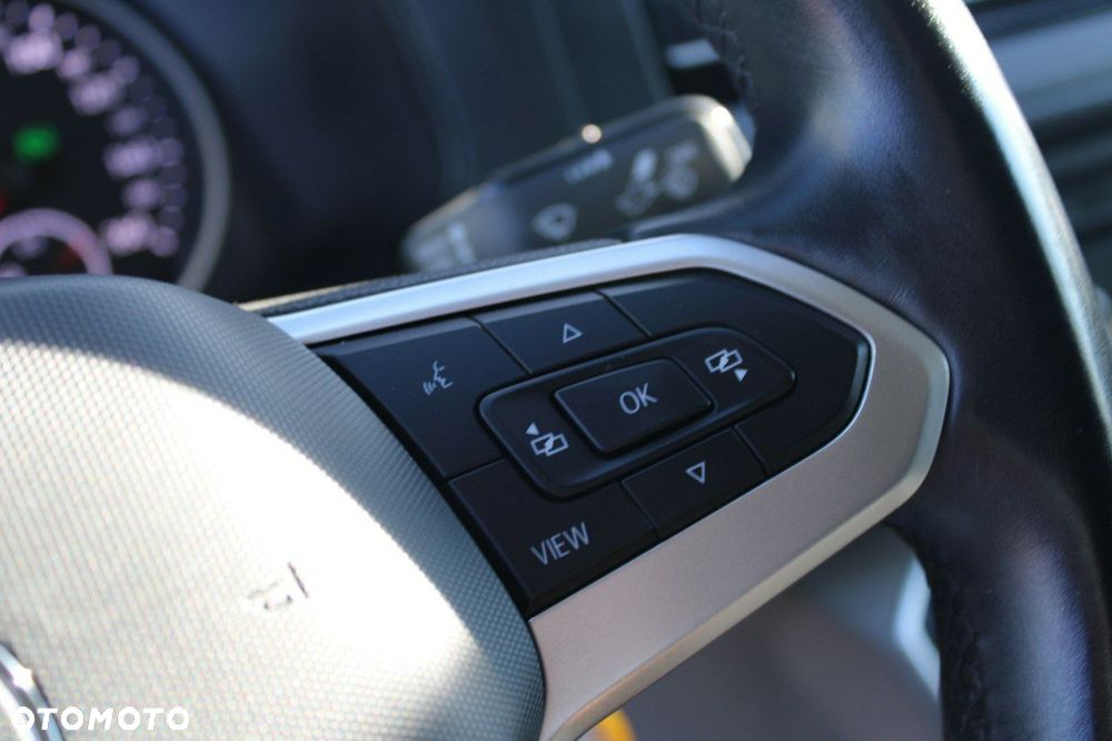 Volkswagen Transporter - 28