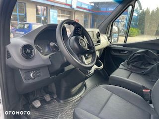Mercedes-Benz Sprinter - 6