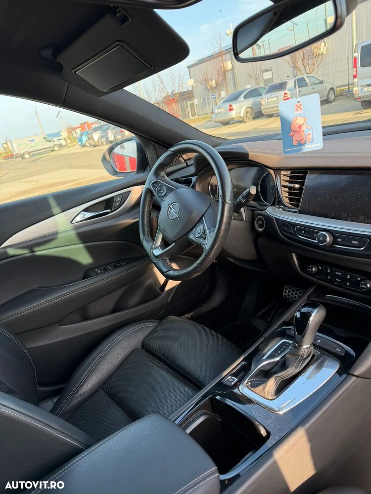 Opel Insignia 2.0 Direct InjectionTurbo Aut GSI - 8