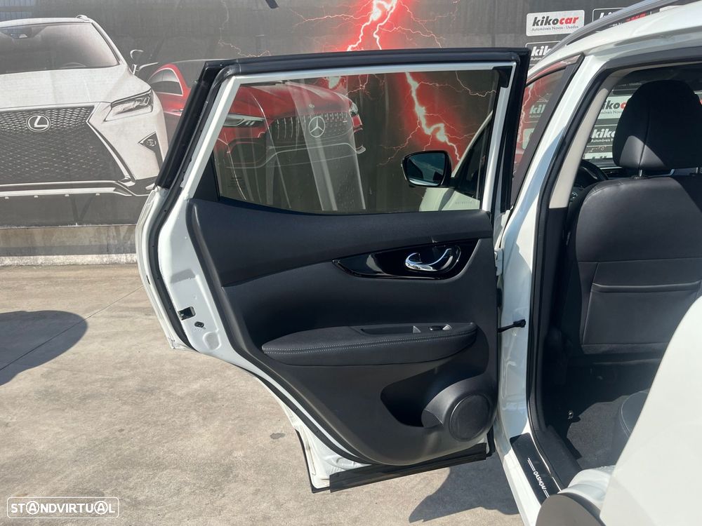 Nissan Qashqai 1.2 DIG-T Tekna - 37