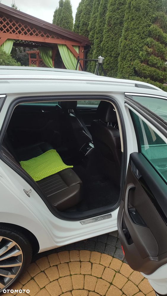 Skoda Superb 2.0 TDI SCR L&K DSG - 10