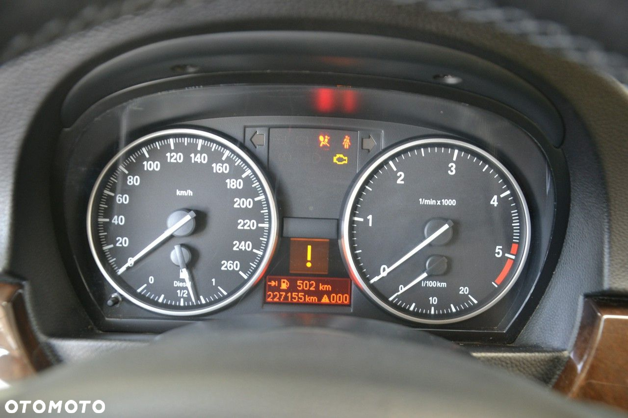 BMW Seria 3 - 16