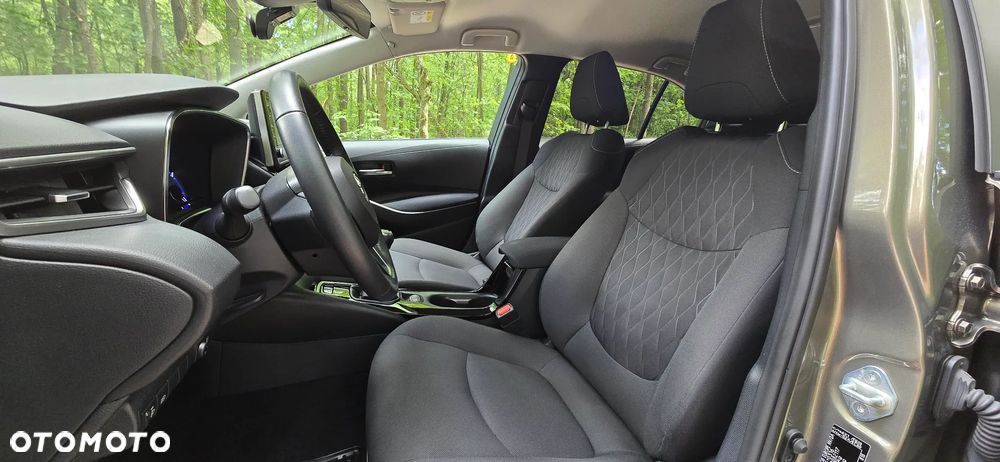 Toyota Corolla 1.6 Comfort - 19